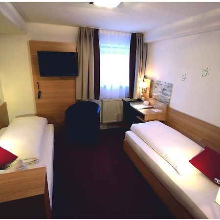 Hotel Vitis Erding Extérieur photo