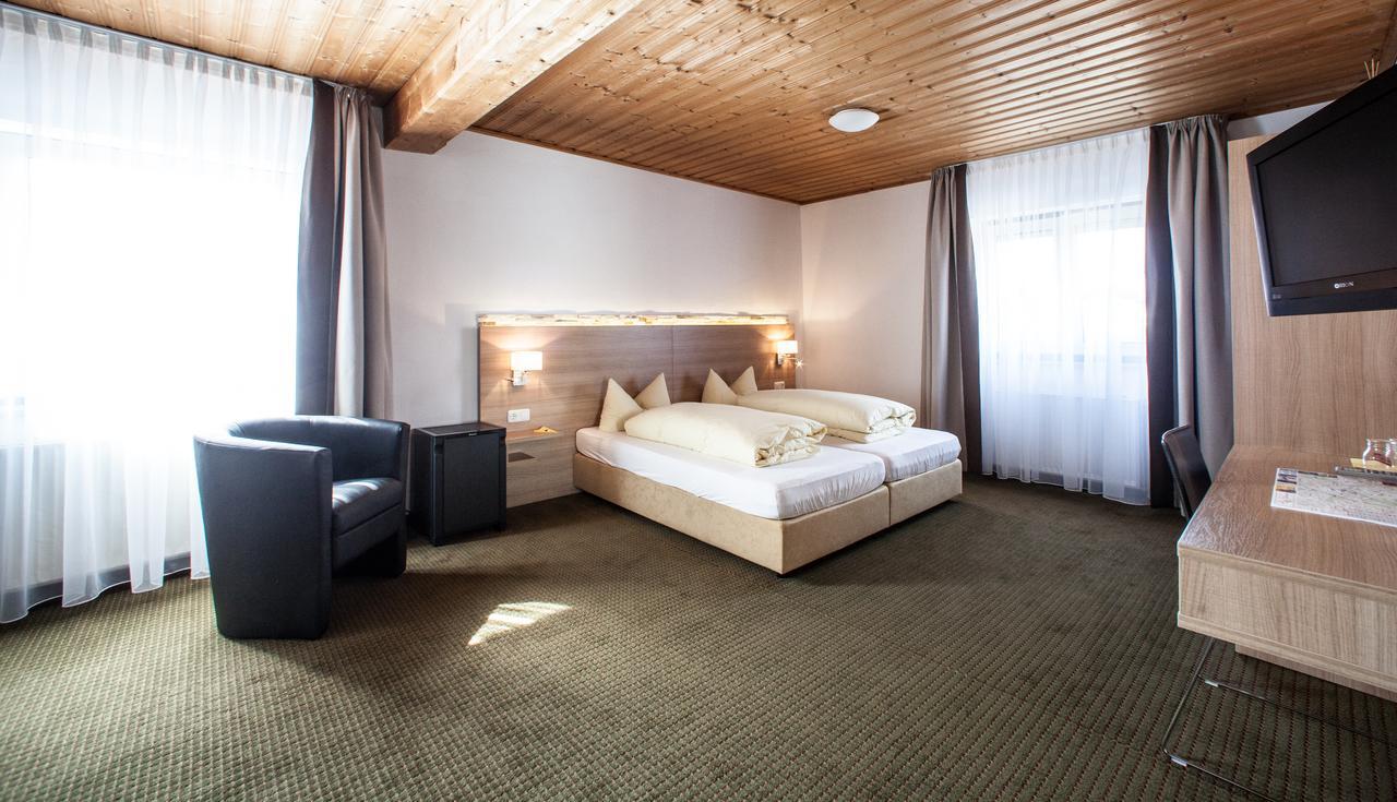 Hotel Vitis Erding Extérieur photo