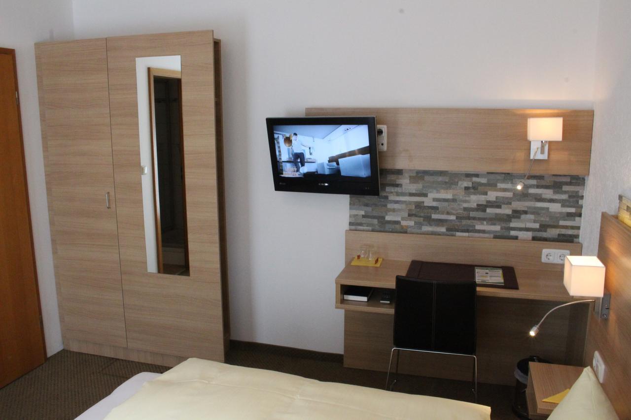 Hotel Vitis Erding Extérieur photo